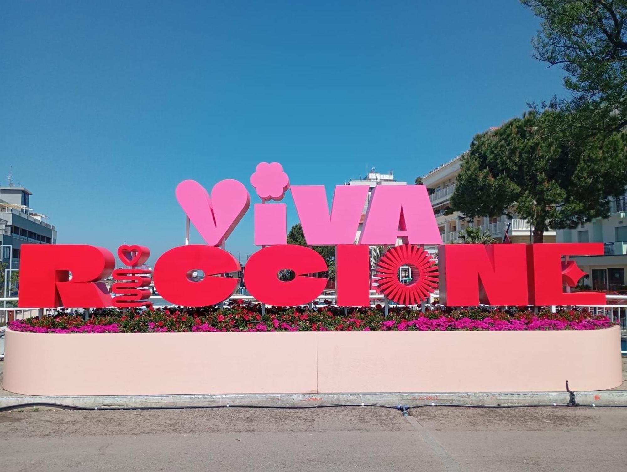 Hotel Garisenda B&B - In Centro A Riccione - Bagian luar foto